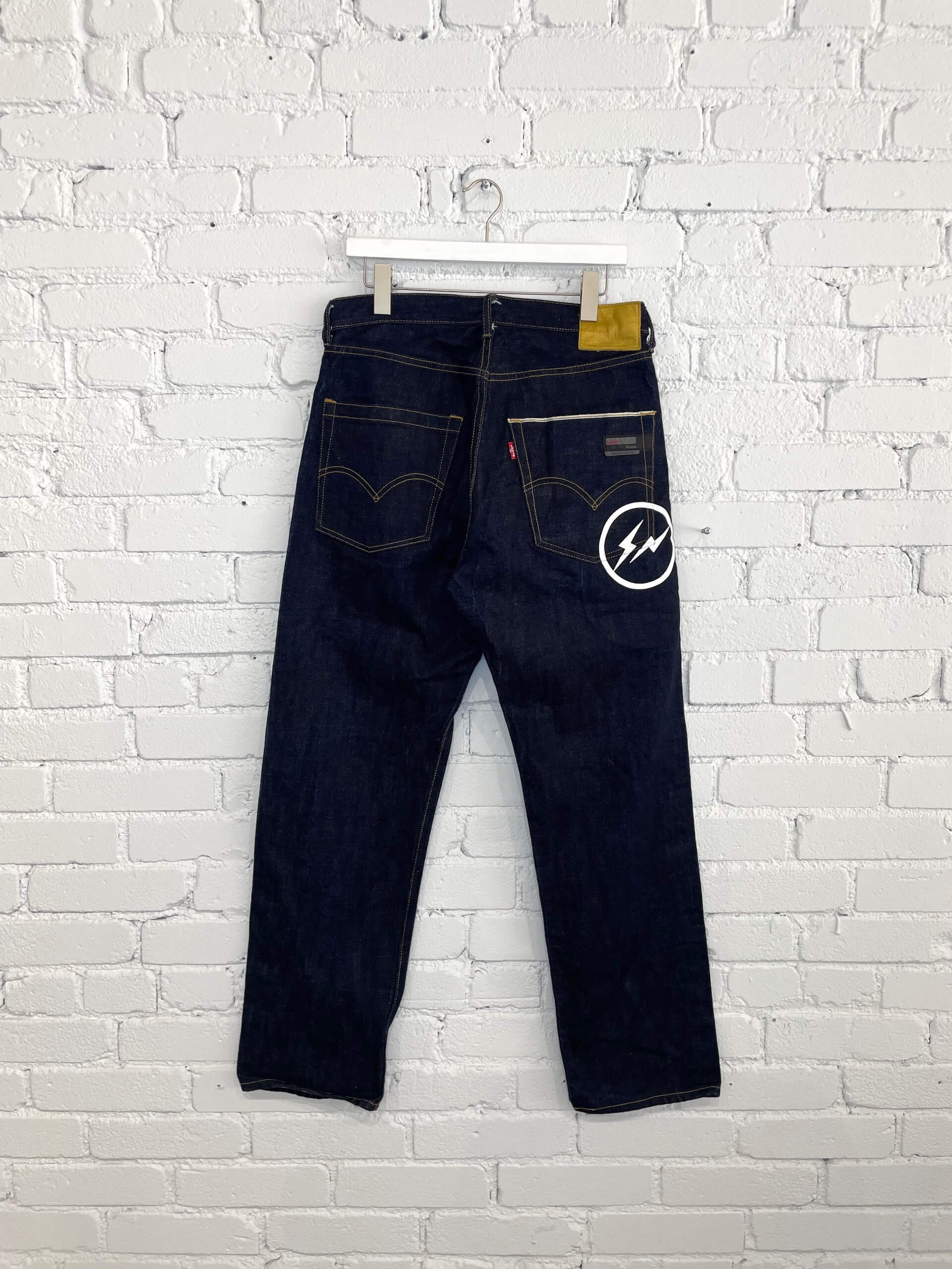 Fragment Jeans